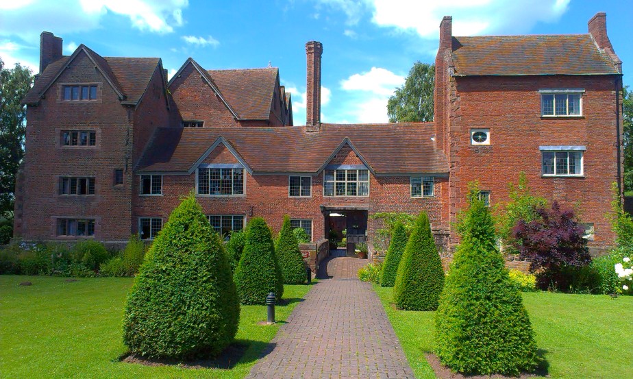 harvington hall